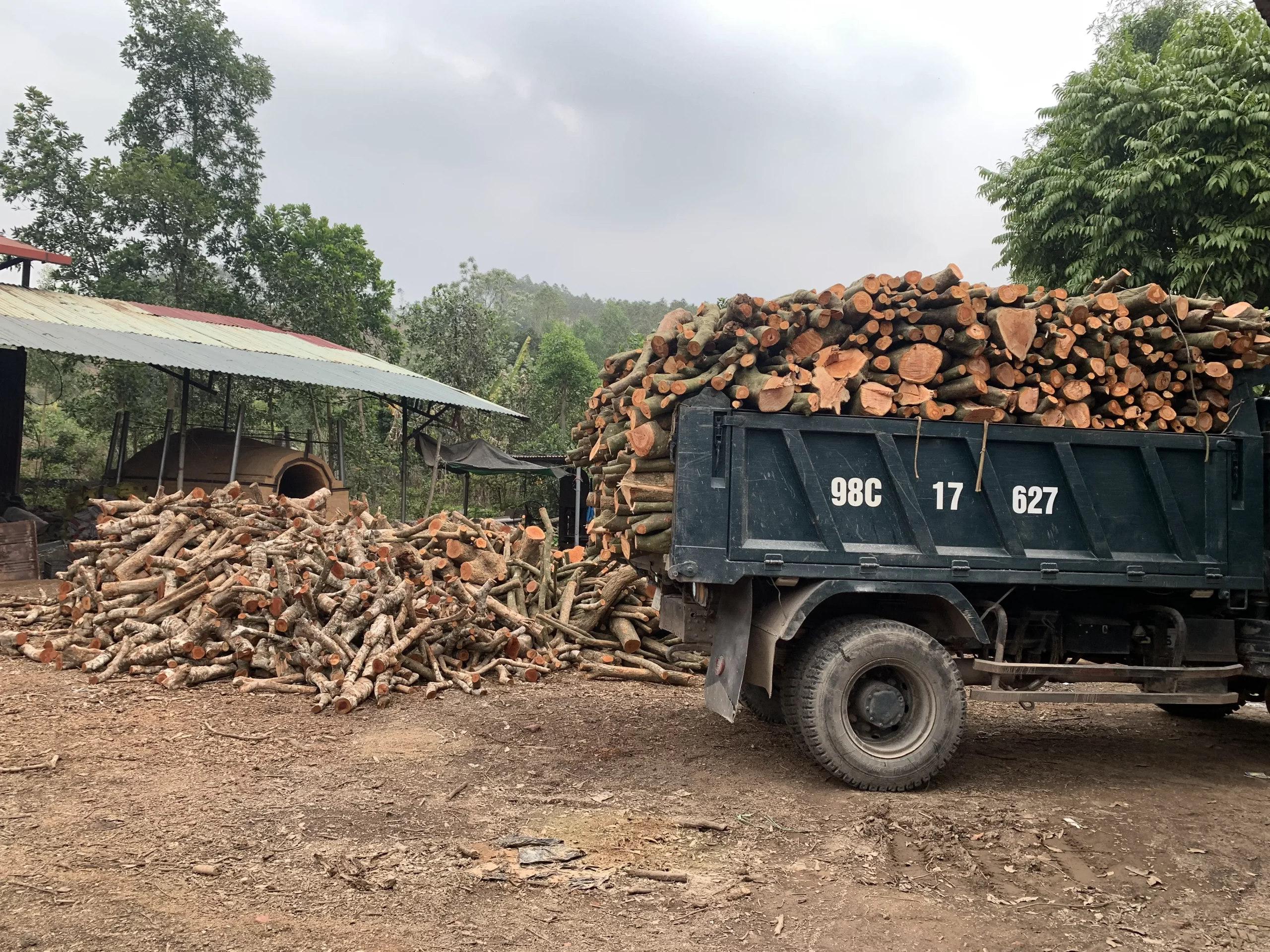 Vietnamese Lychee Binchotan Charcoal Quality Control