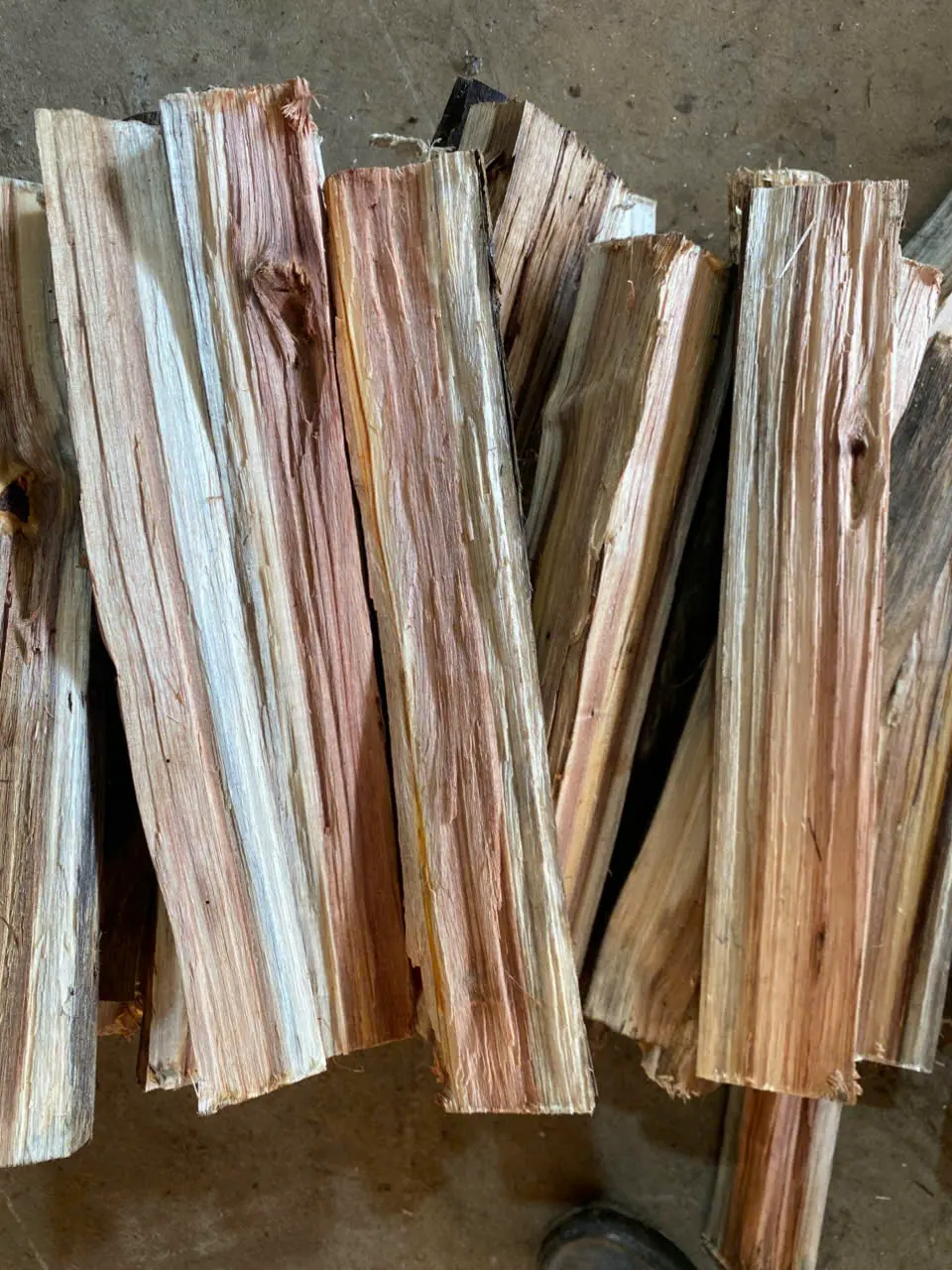 Vietnam Firewood Factory Packaging Process - ベトナム産薪